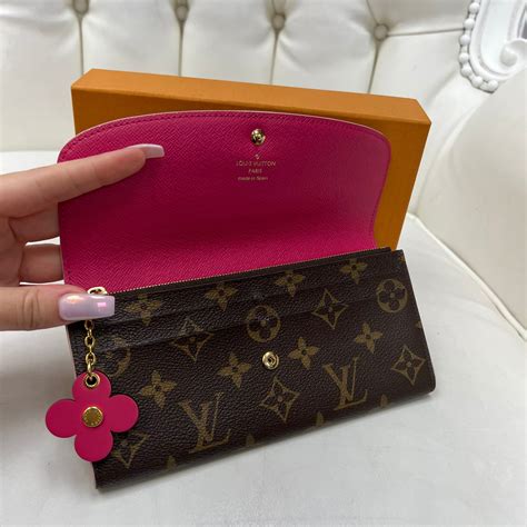 louis vuitton monogram flower.